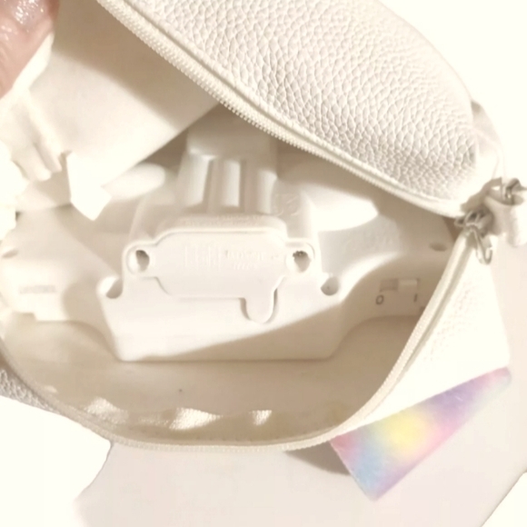 PURSE PETS INTERACTIVE RAINBOW PUPPY DOG CHILDREN'S PURSE - Picture 5 of 5